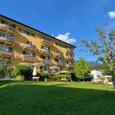 Hotel Posthof Millstatt Buitenkant foto